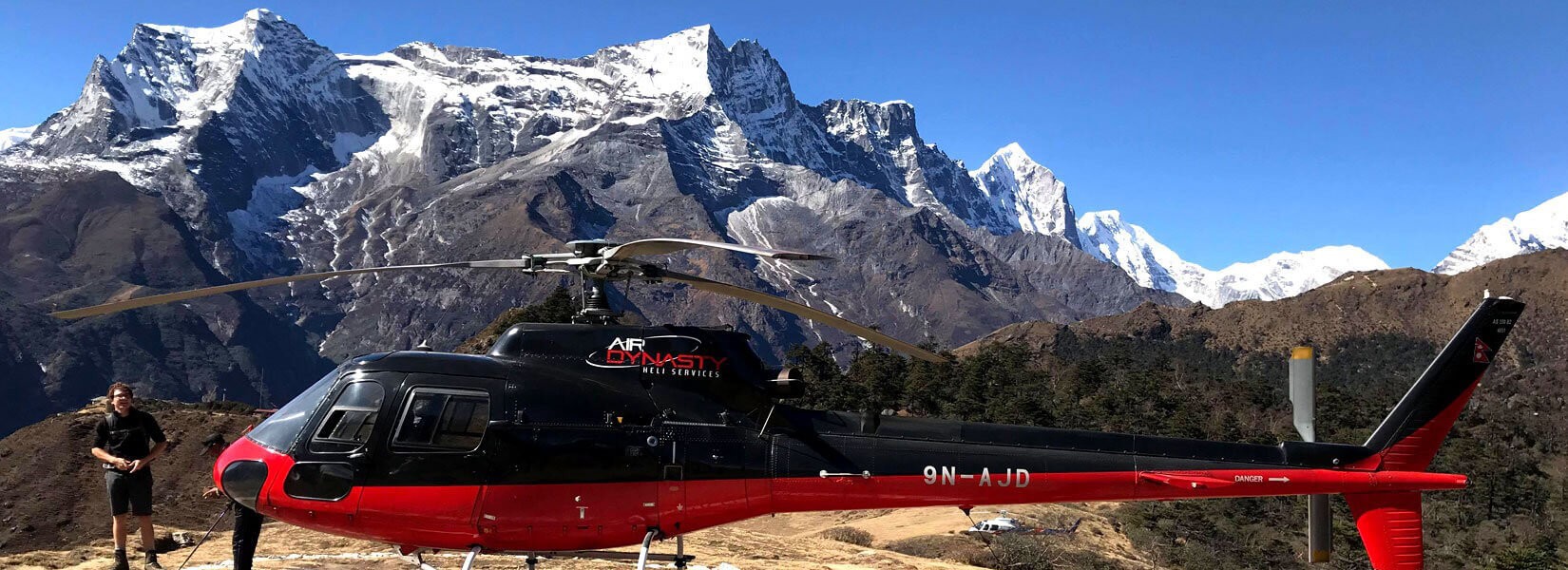Everest Bade camp heli tour