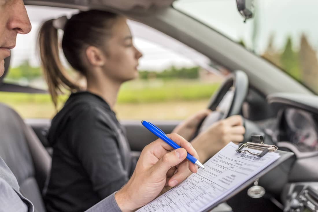 Tips om je Rijbewijs Theorie Snel Onder de Knie te Krijgen