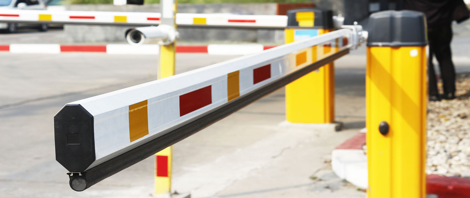 Automatic Boom Barrier Gates For Parking Management