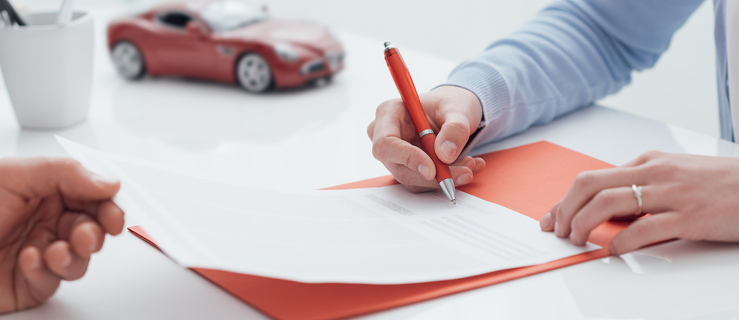 Comparing Car Insurance Options in Dubai: What to Look for and How to Save