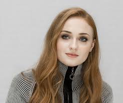 sophie turner feet