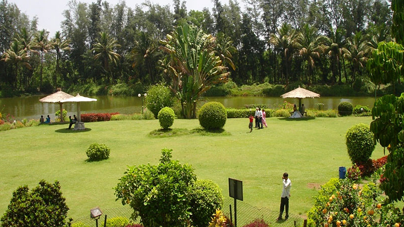 GIDC Garden Vapi