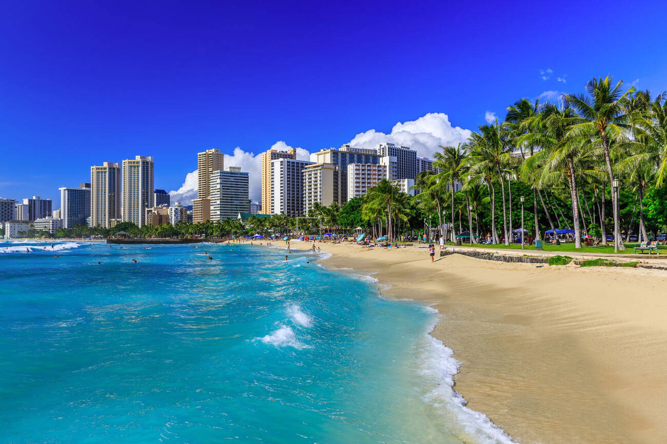 Waikiki beach and Honolulu's Skyline, Hawaii