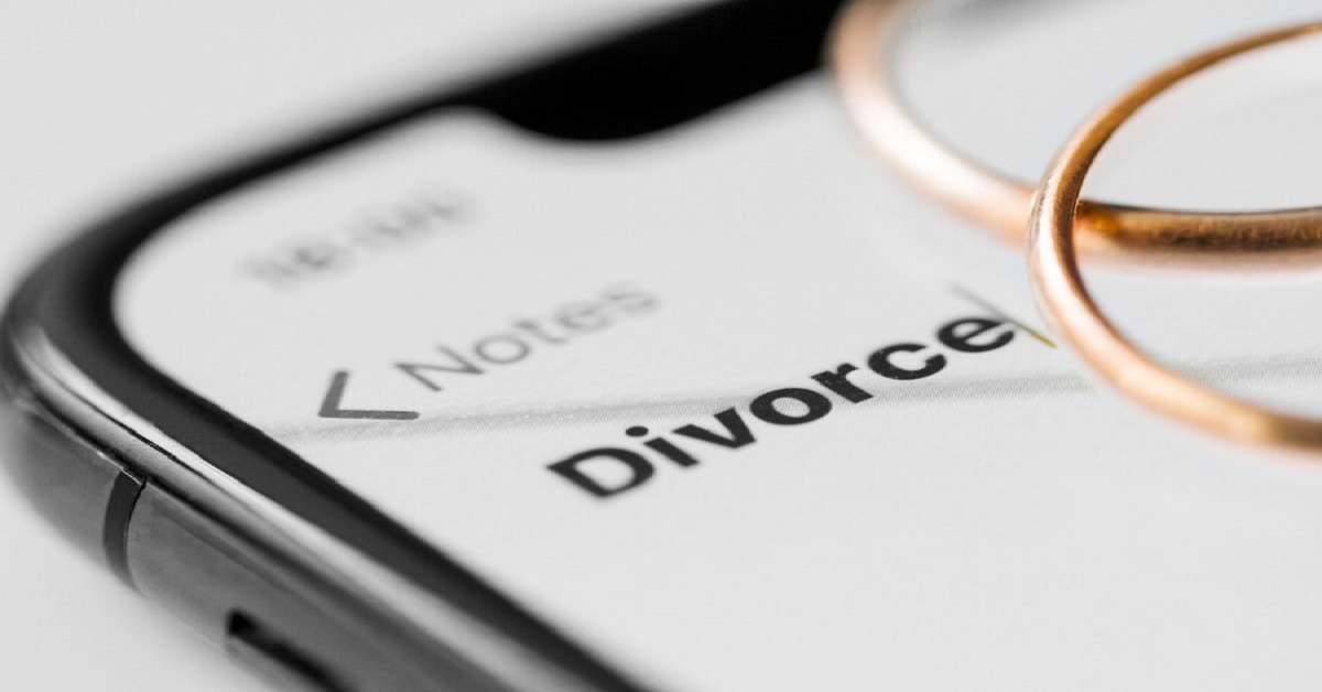 Mutual Divorce advocate in Delhi