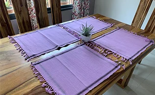 purple table mats