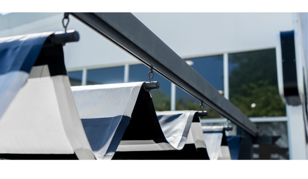 Retractable Pergola Canopy Is the Perfect Addition to Your Backyard