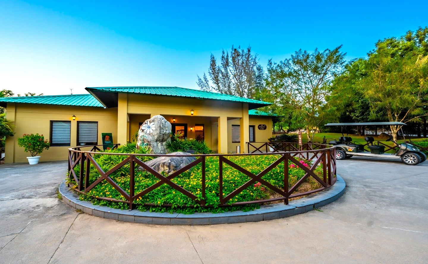 jim corbett resorts, resorts by the baagh