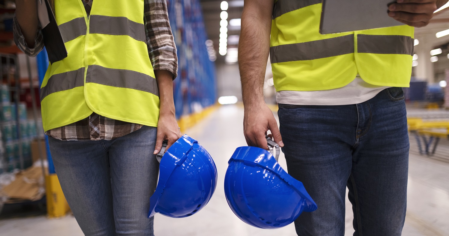 Understanding the Difference Between EHS and HSE: Key Points Explained