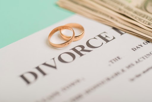 divorce lawyer in Brampton