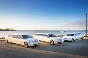 How Can Assistants Plan Airport Transfers That Stay Private And On Schedule?