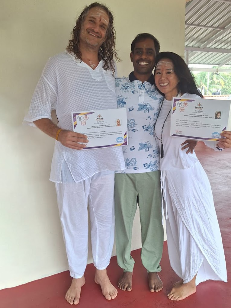 best yoga school in kerala