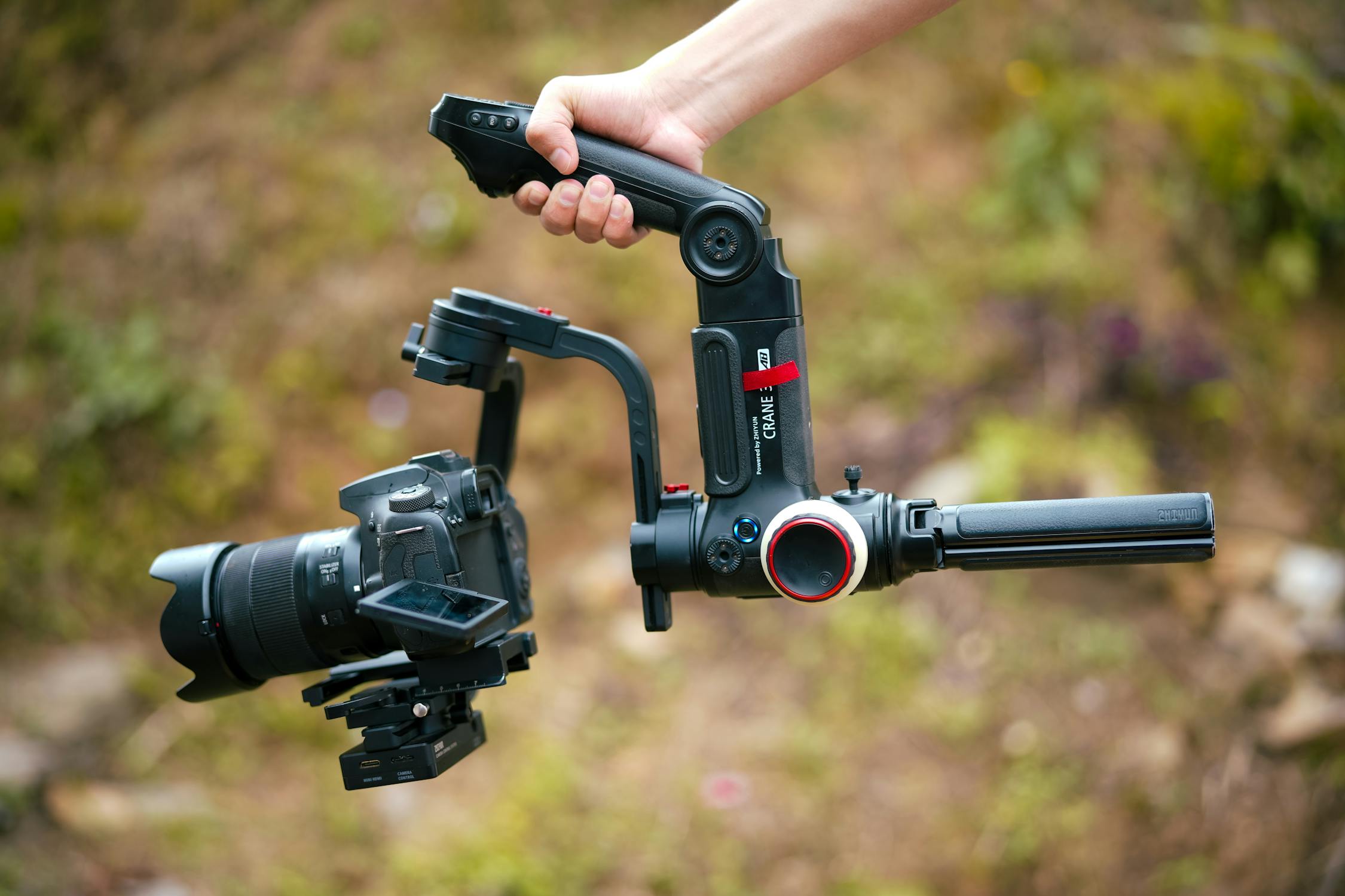 Best Gimbals for Cameras In 2025 For Videography & Photography