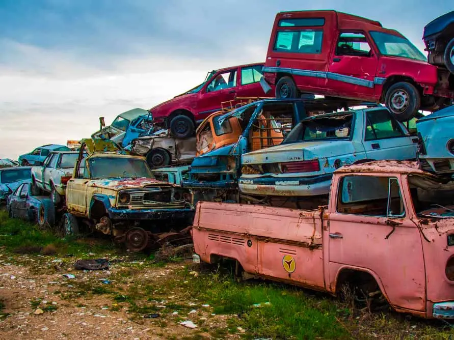 Best Junk Car Buyers – Get The MOST Cash For Your Car