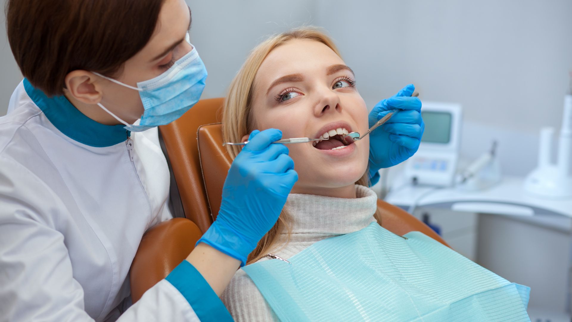 Choosing the Best Dental Clinic in Dubai: Tips & Recommendations