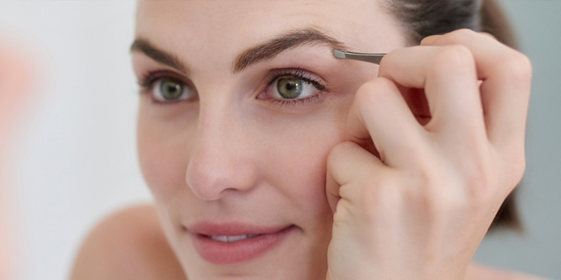 How-to-Maintain-Your-Eyebrows-Between-Appointments