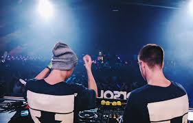 Share your album on all streaming platforms on multiple platforms