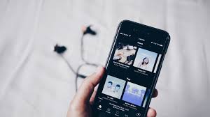 Upload your song on Spotify with 100% royalties