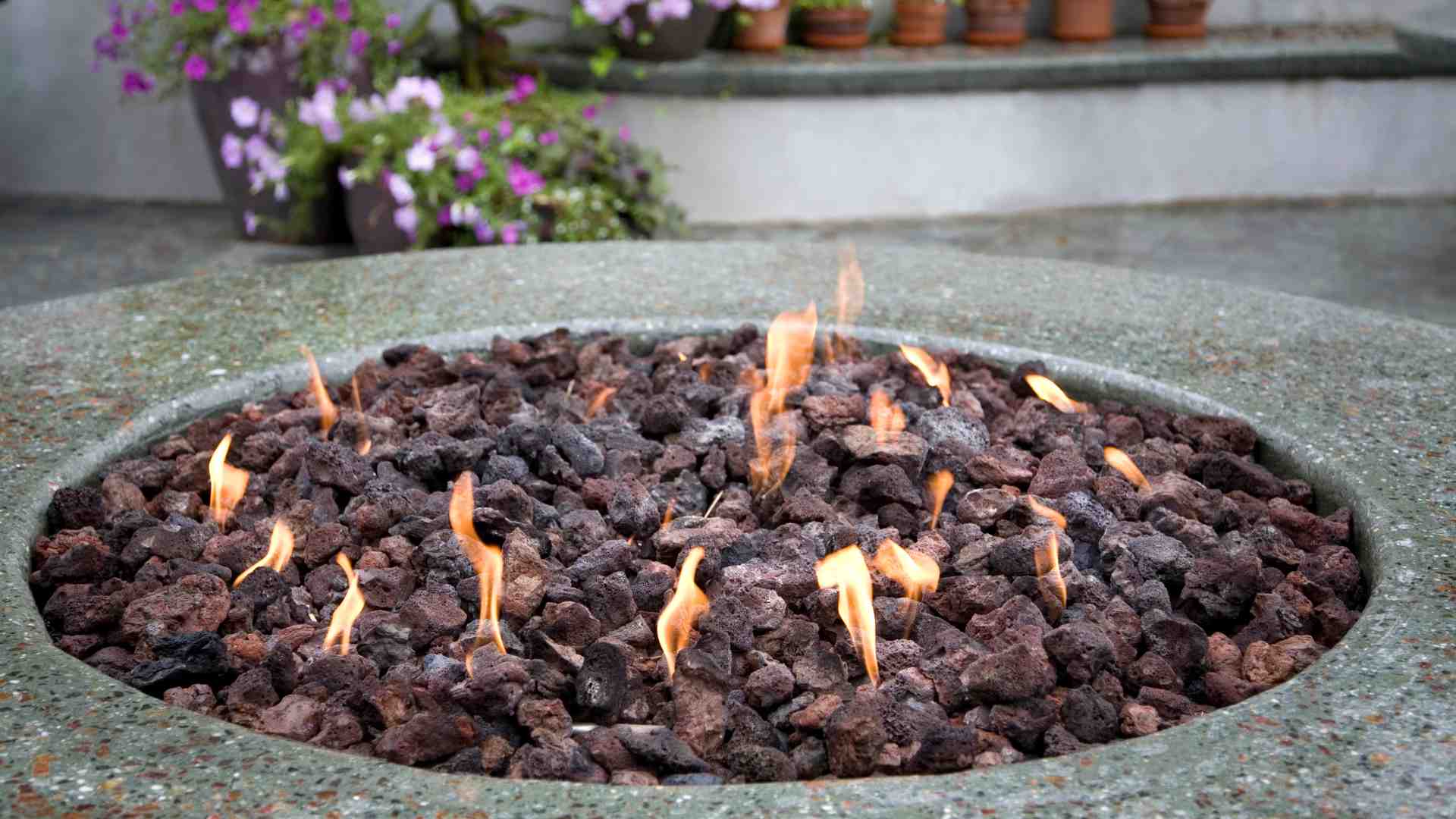 Affordable Fire Pits with Stunning Lava Rocks
