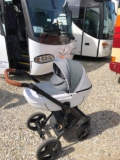 Cărucioarele 3 în 1 Versatilitate și Confort de la IdealBebe.ro