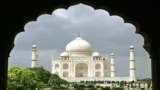 Experience the Magical Allure on A Day Trip to the Taj Mahal from Kochi