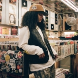 4 Outfits to Wear with Your Favorite Baseball Hat
