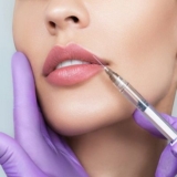 Best Dermatologist in Dubai: Specialized Treatments