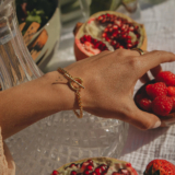How to Style a Solid Gold Chain Bracelet for Every Occasion