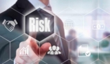 The Psychology of Risk: How Decision-Making Affects Risk Management