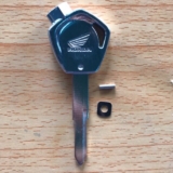 Làm Chìa Khóa Xe Máy: Dịch Vụ Quan Trọng Và Những Điều Cần Biết