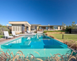8 Mistakes to Avoid While Choosing Pool Builders