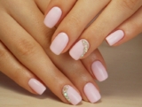 Discover the Best Shellac Manicure in Vancouver