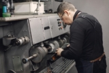How to Evaluate a Forging Parts Manufacturer for High-Quality Production