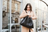 Shop the Latest Women’s Wallets That Combine Style and Functionality