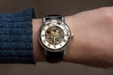 How to Build a Versatile Watch Collection: A Guide to Timeless Style