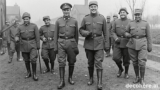 **Complete Guide to WWI British Military Uniforms: Reenactment Gear, Accessories, and Historical Insights**