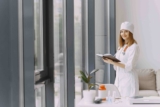 The Busy Dubai Lifestyle: How At-Home IV Drips Bring Wellness to Your Doorstep
